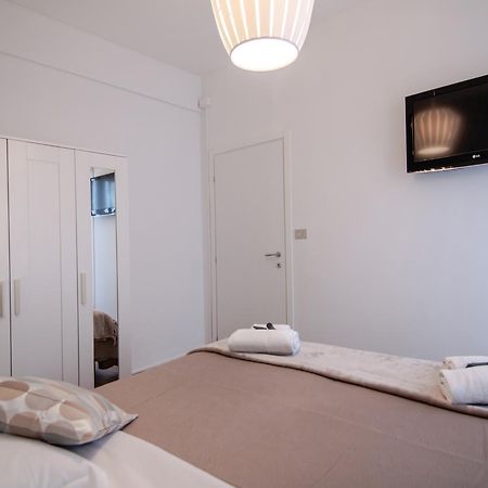 Apartament Rebecca'S House Werona Zewnętrze zdjęcie